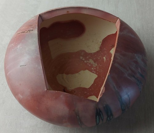 Ancien pot vide - /, en